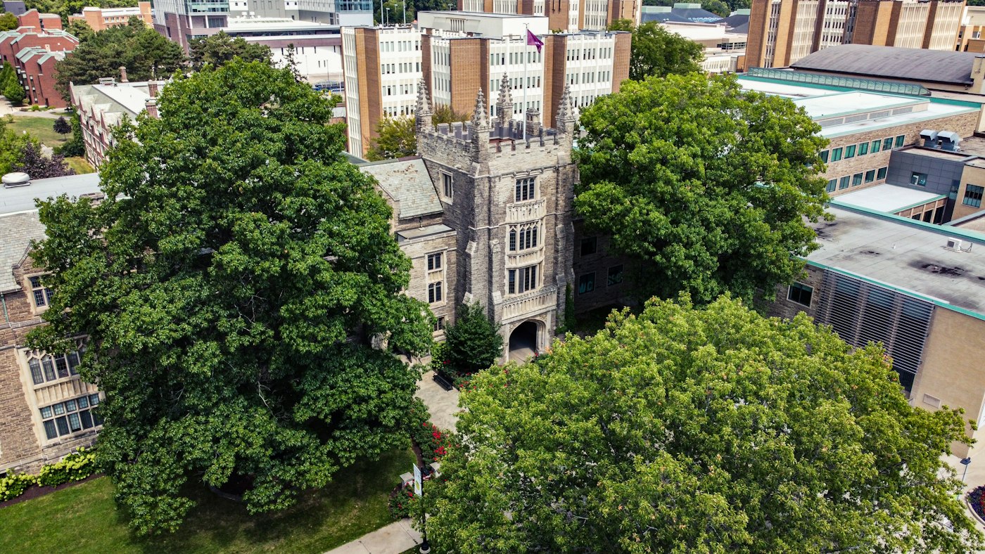 McMaster University kampüsü